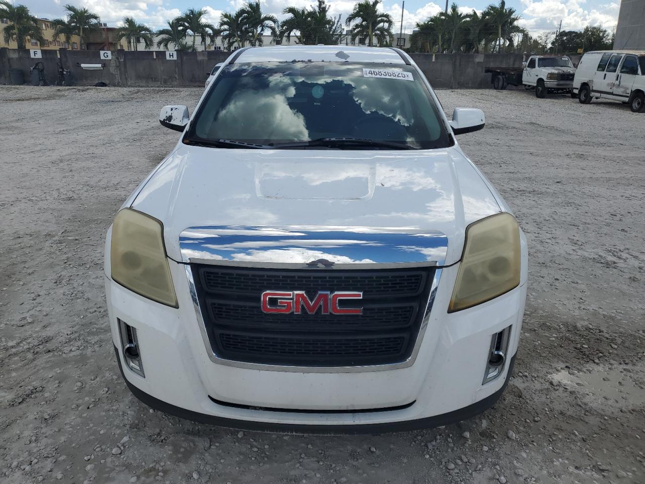 2010 GMC Terrain - Image 5