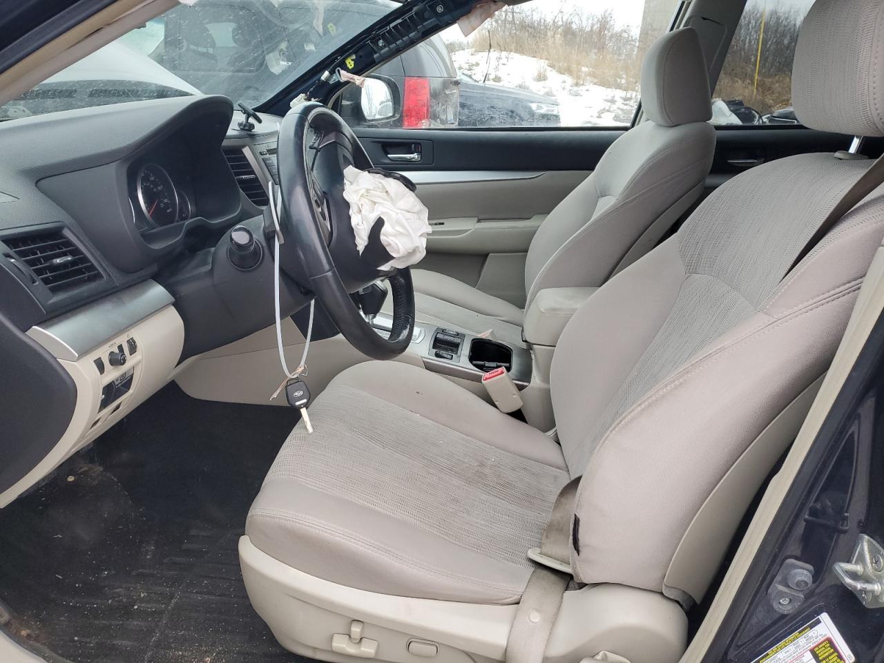 2013 Subaru Outback - Image 7