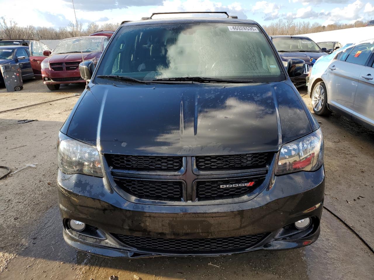 2019 Dodge Caravan - Image 5