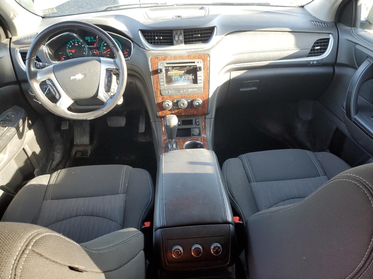 2014 Chevrolet Traverse - Image 8