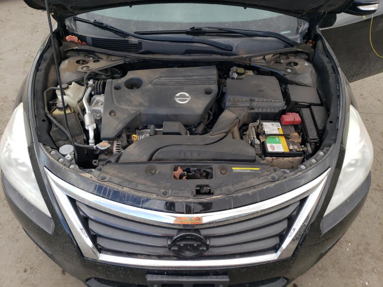 2015 Nissan Altima - Image 11