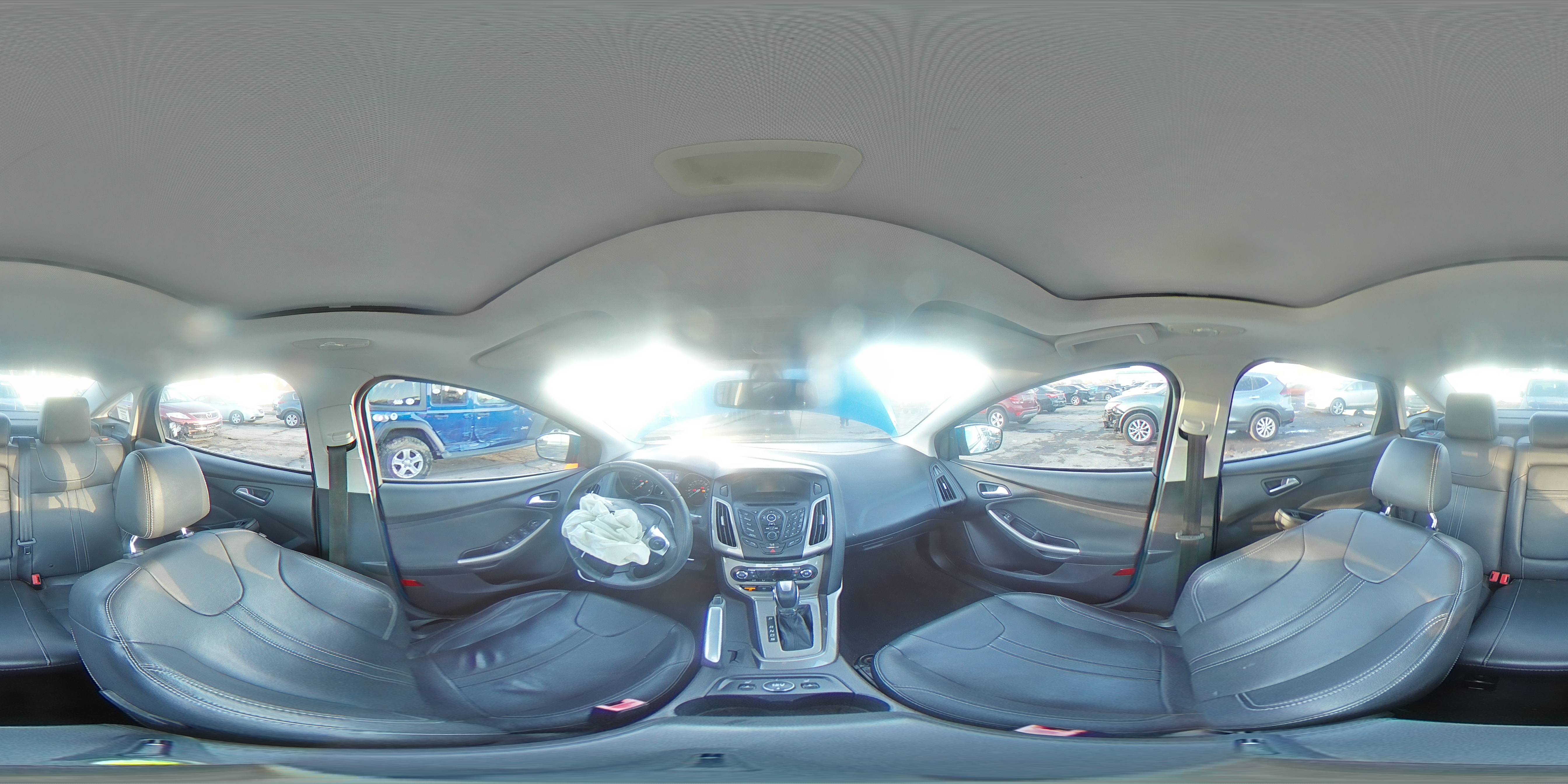 2012 Ford Focus - Image 13