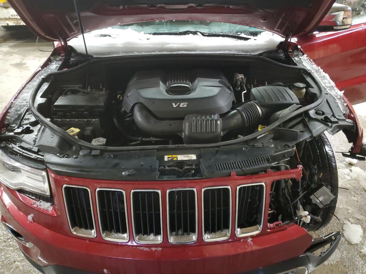 2015 Jeep Grand Cherokee - Image 12