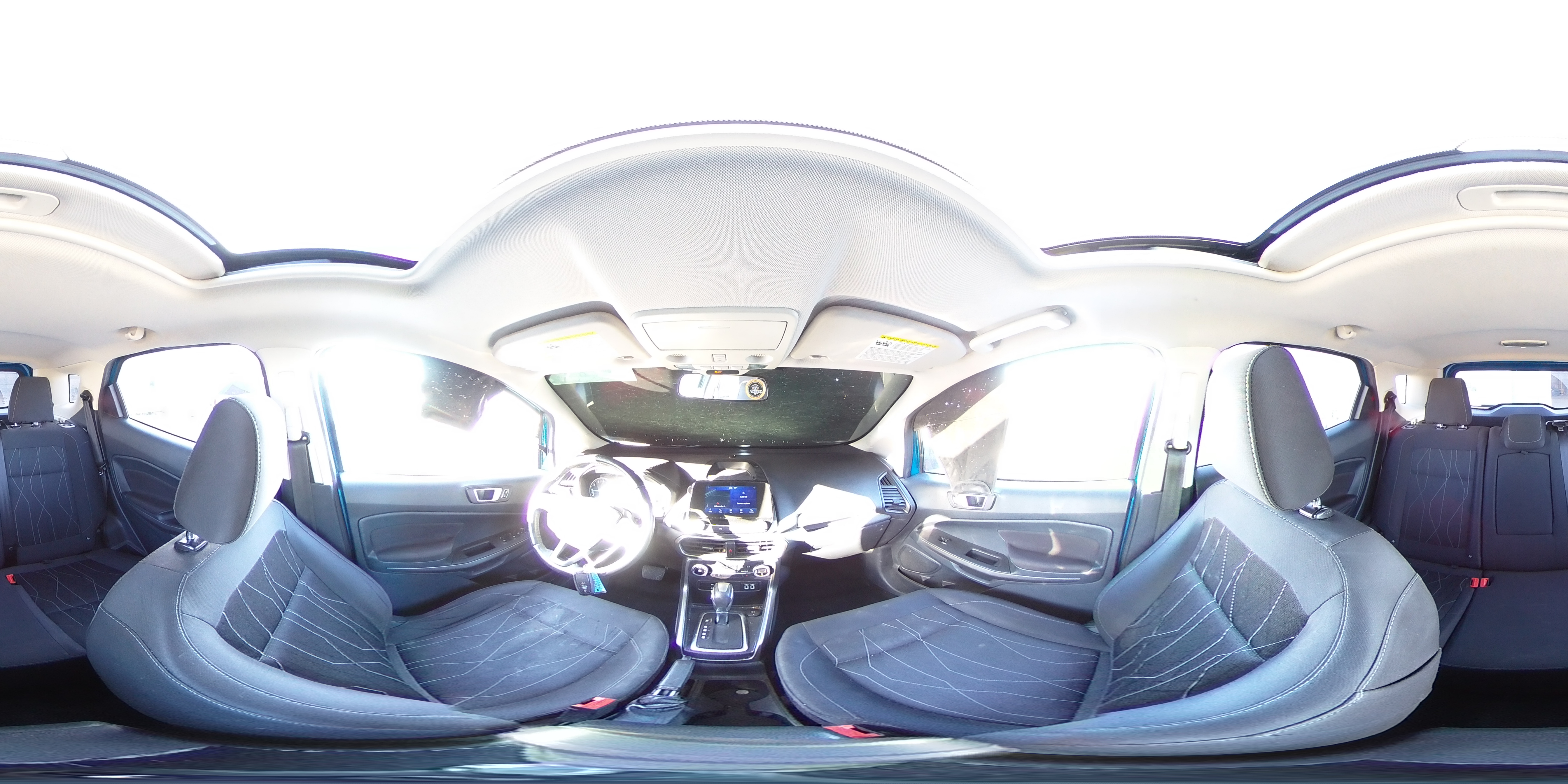 2018 Ford EcoSport - Image 14