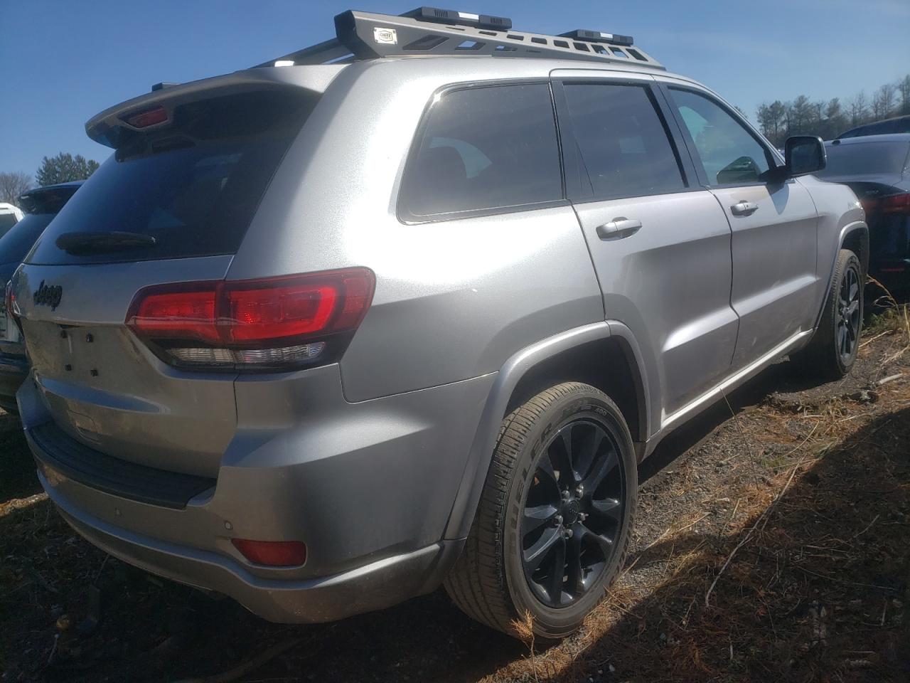 2021 Jeep Grand Cherokee - Image 3