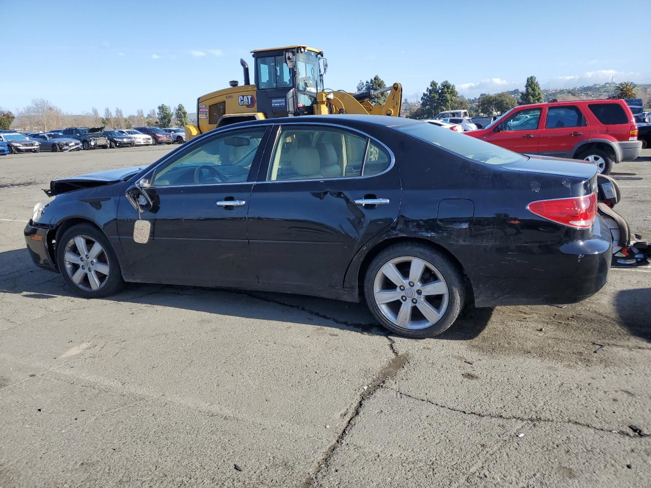2005 Lexus ES - Image 2