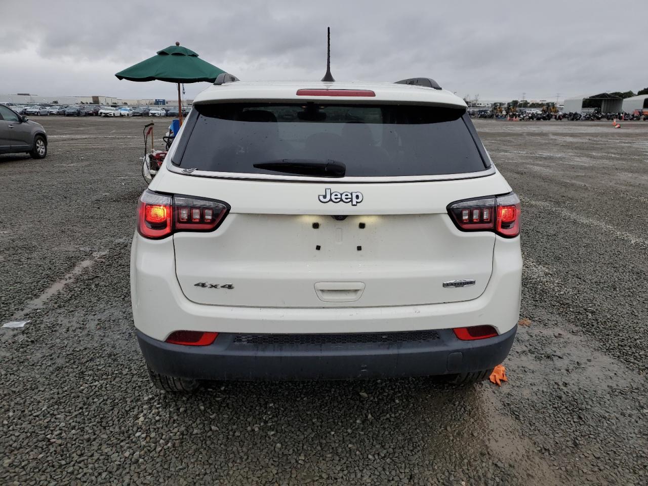 2018 Jeep Compass - Image 6