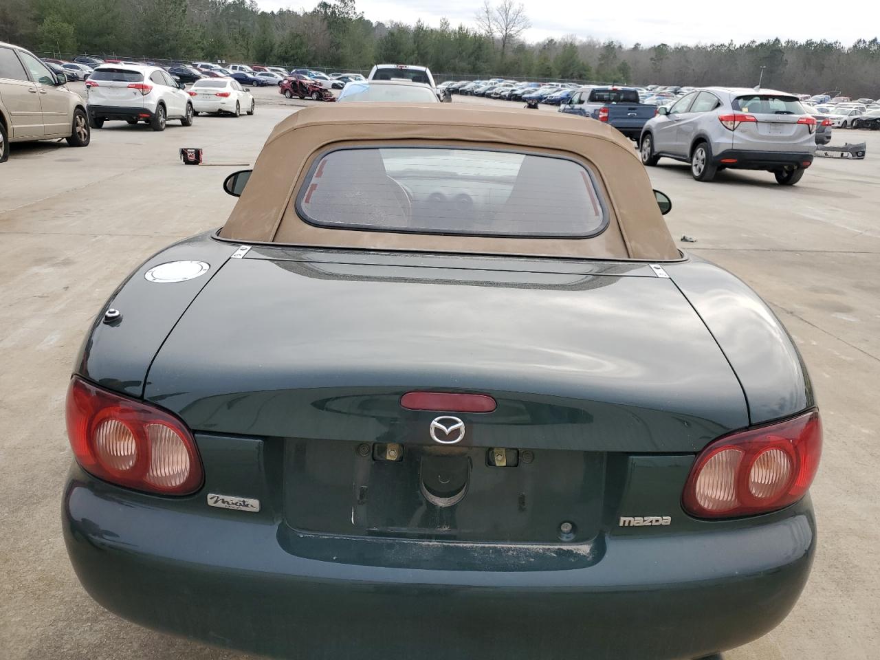 2001 Mazda Mx-5 Miata Base VIN: JM1NB353810212392 Lot: 44398295