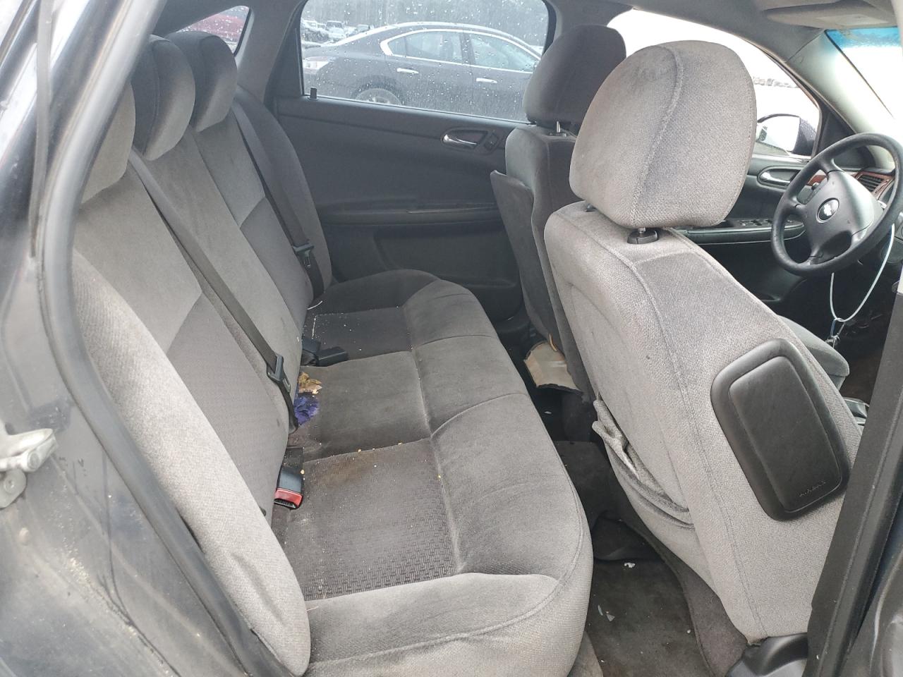 2009 Chevrolet Impala - Image 10