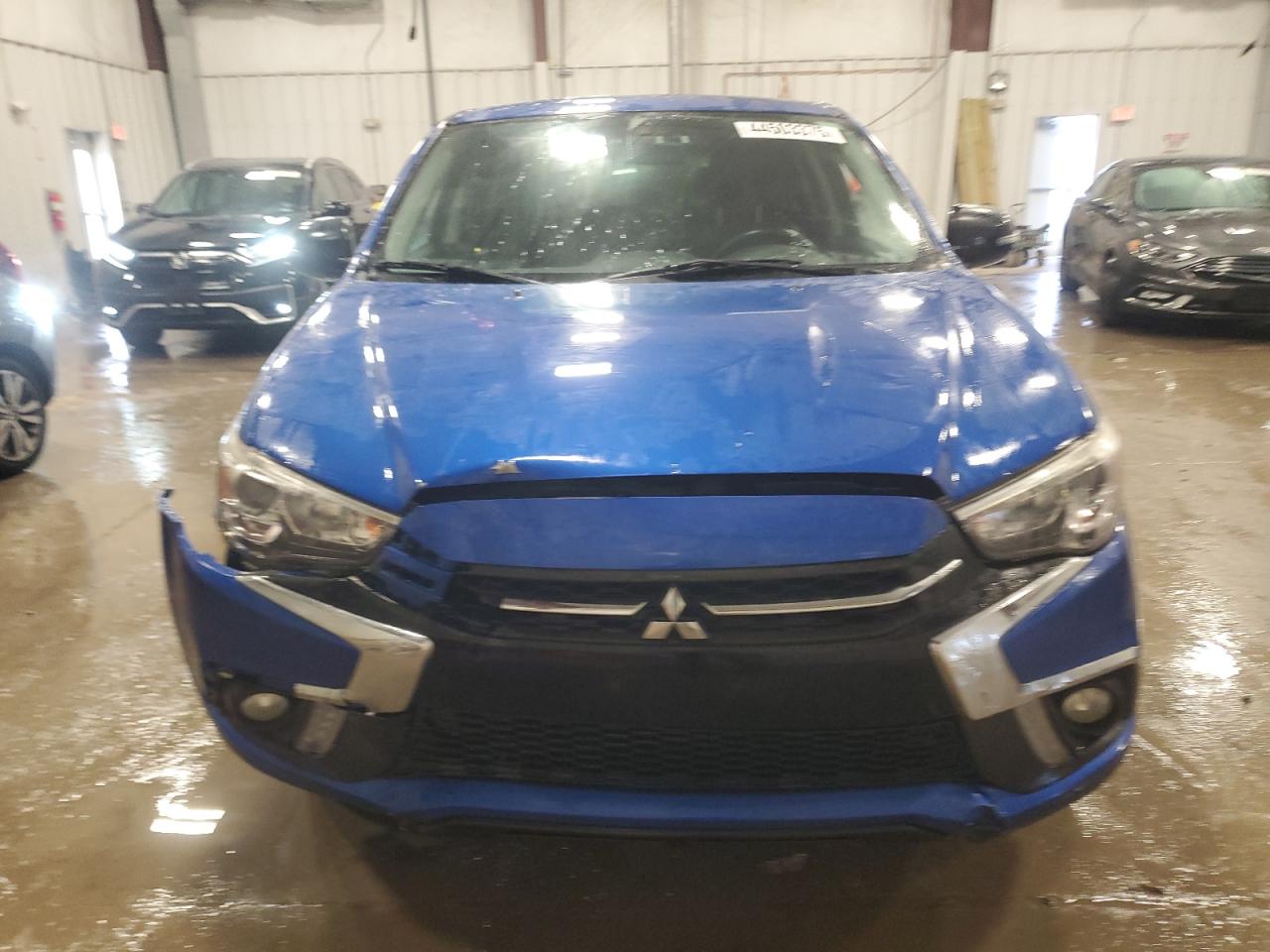 2018 Mitsubishi Outlander - Image 5