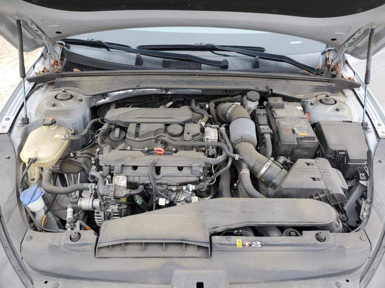 2021 Kia K5 - Image 11