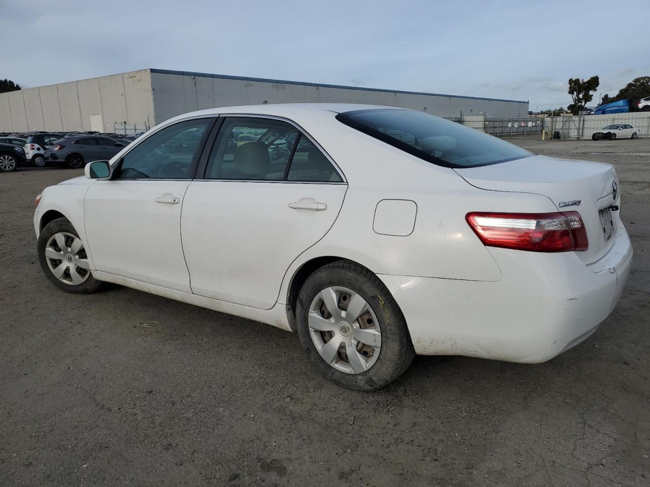 2007 Toyota Camry - Image 2
