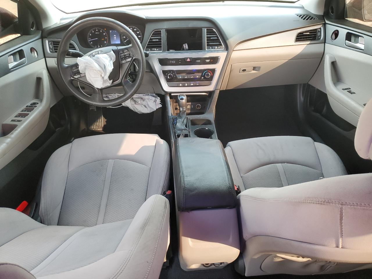 2017 Hyundai Sonata - Image 8