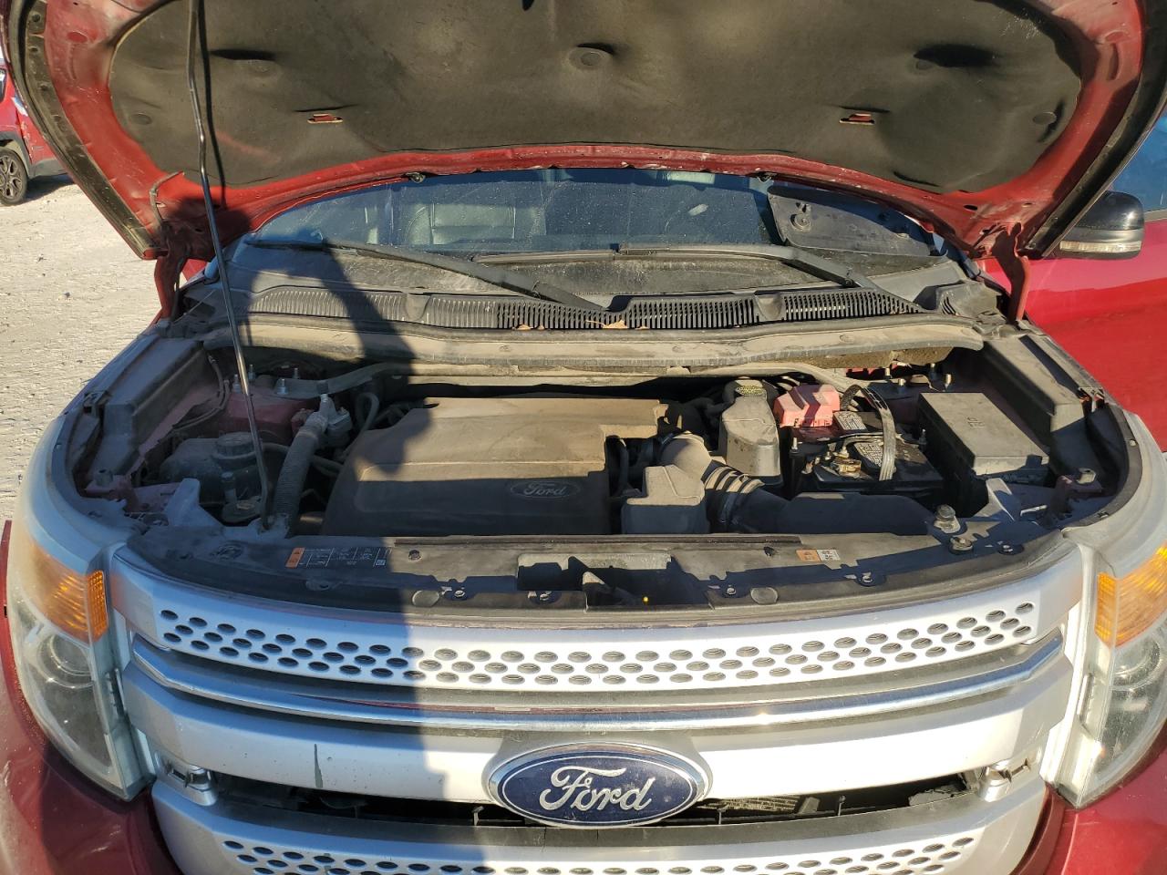 2013 Ford Explorer - Image 13