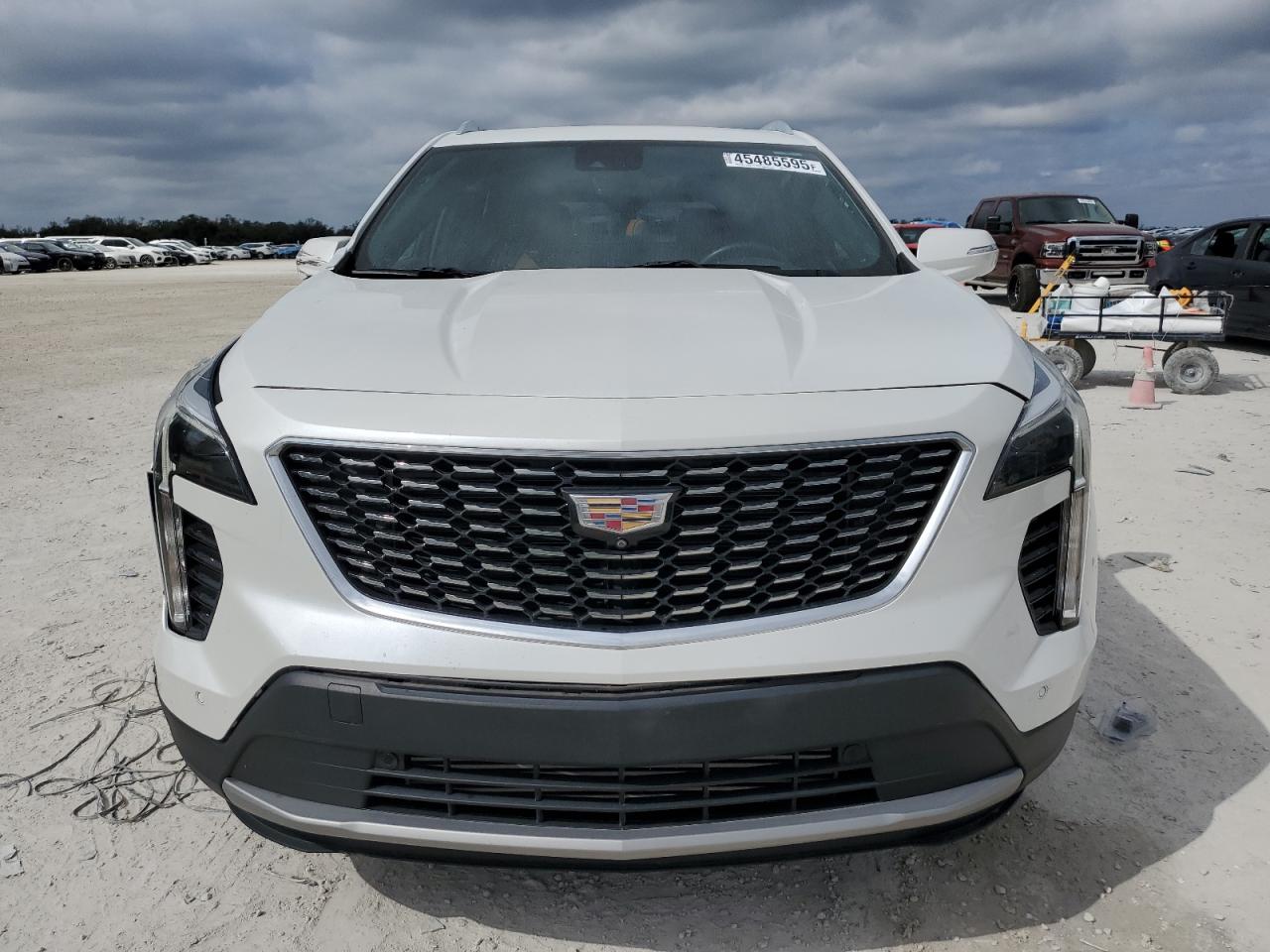 2021 Cadillac XT4 - Image 5
