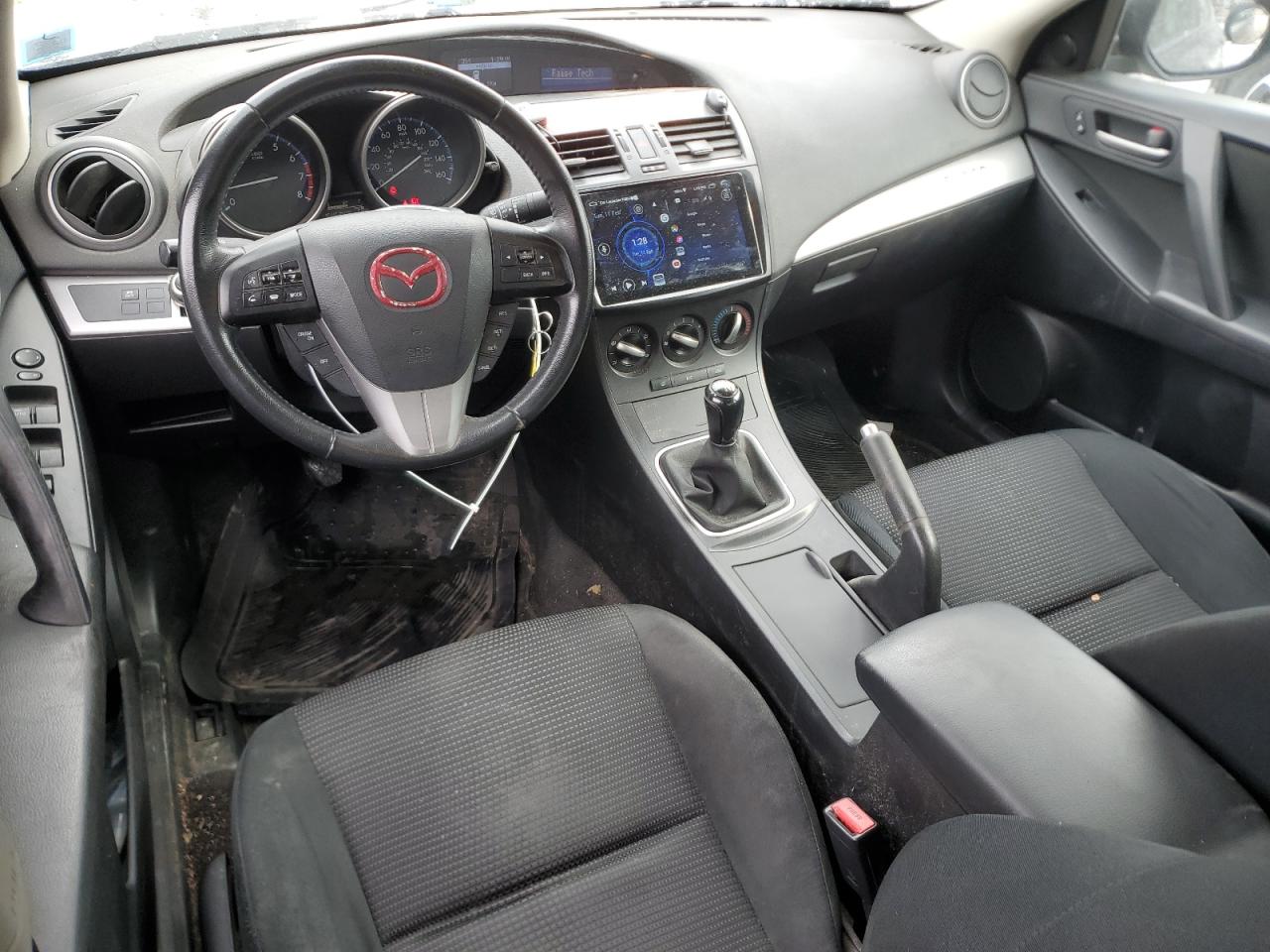 2012 Mazda 3 - Image 8