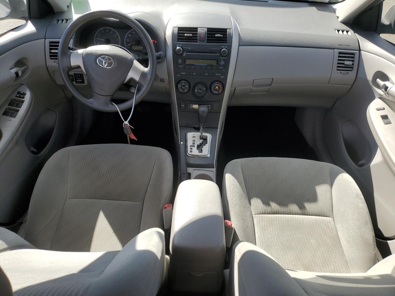2010 Toyota Corolla - Image 8