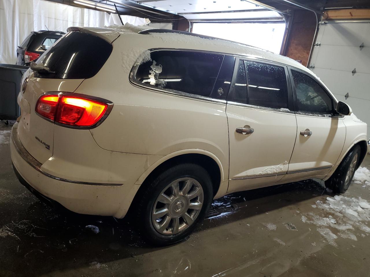 2015 Buick Enclave - Image 3