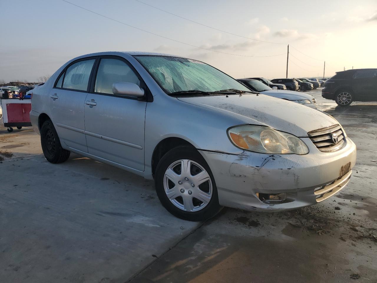 2004 Toyota Corolla - Image 4