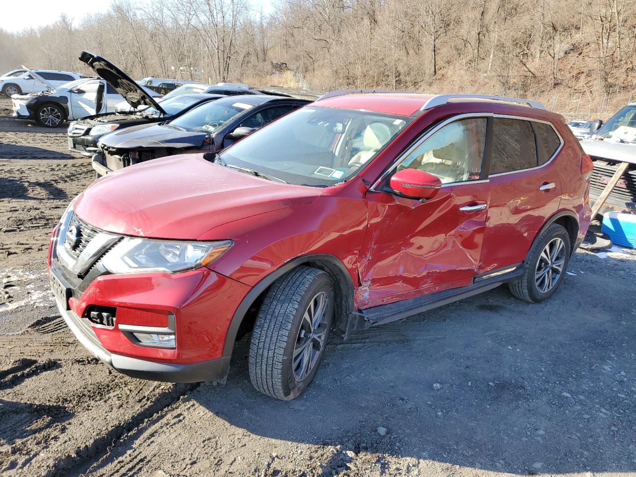 2017 Nissan Rogue - Image 1