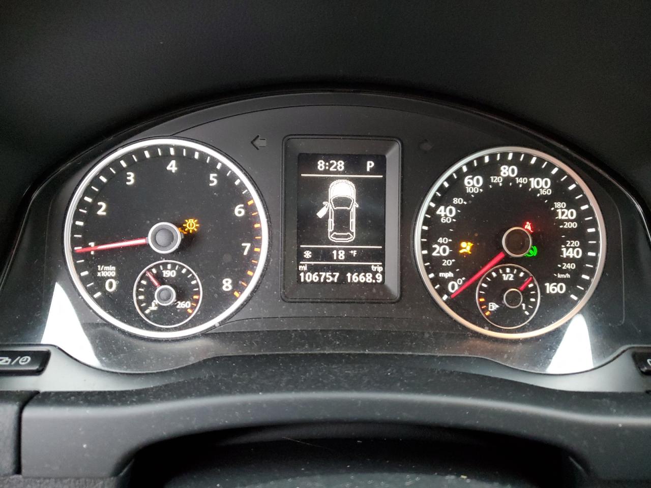 2016 Volkswagen Tiguan - Image 9