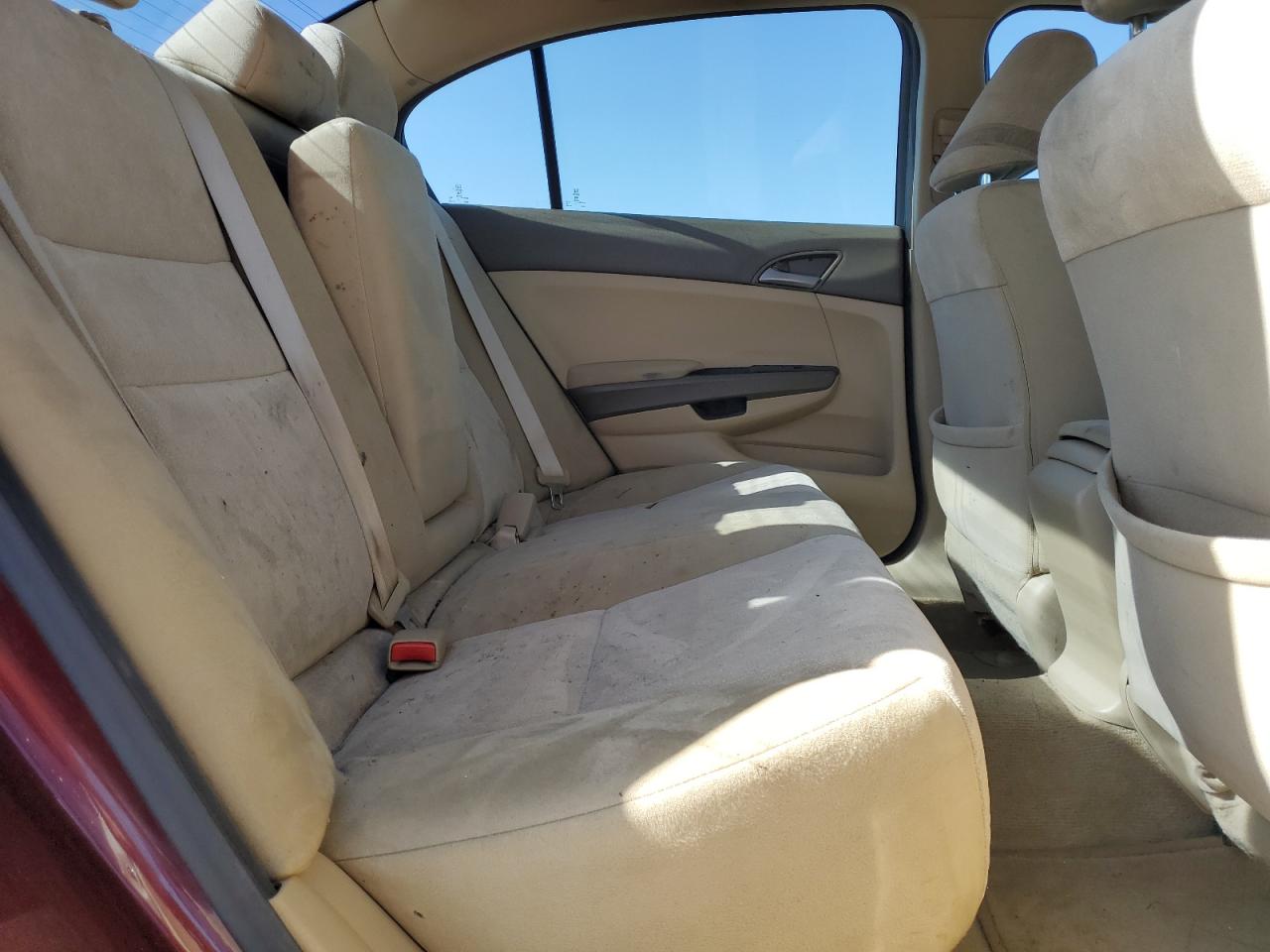 2010 Honda Accord - Image 10