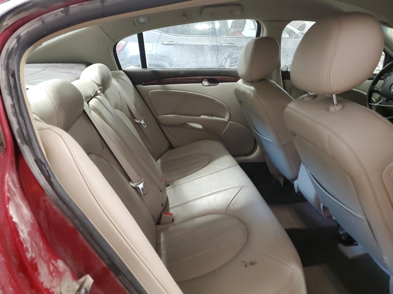 2009 Buick Lucerne - Image 10