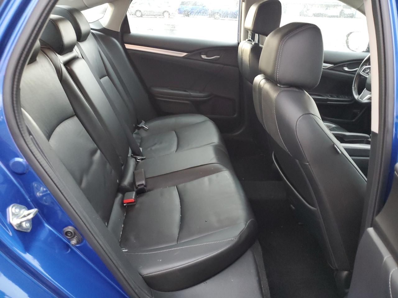 2016 Honda Civic - Image 10