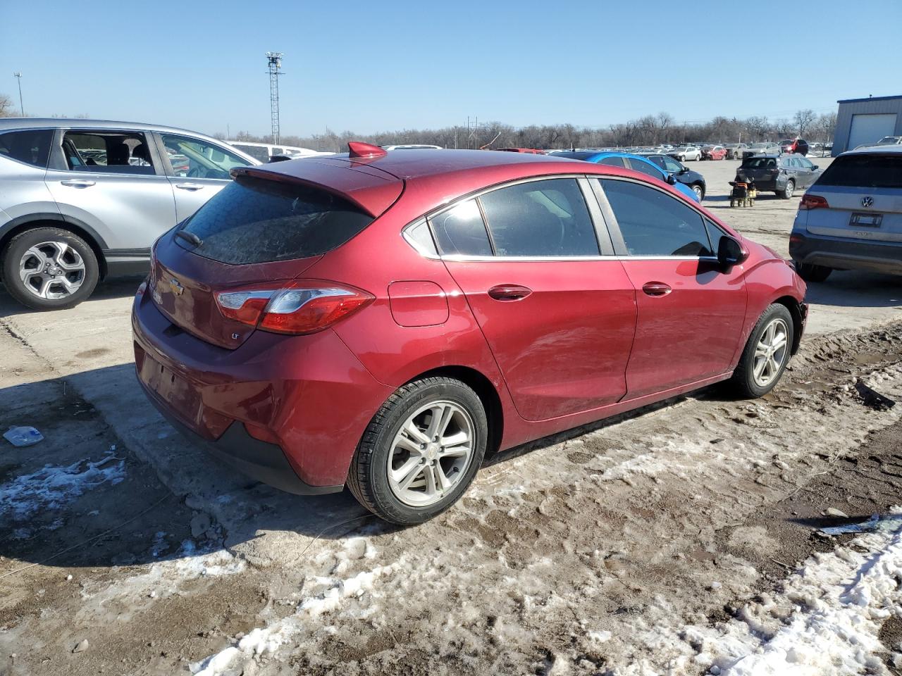 2017 Chevrolet Cruze - Image 3