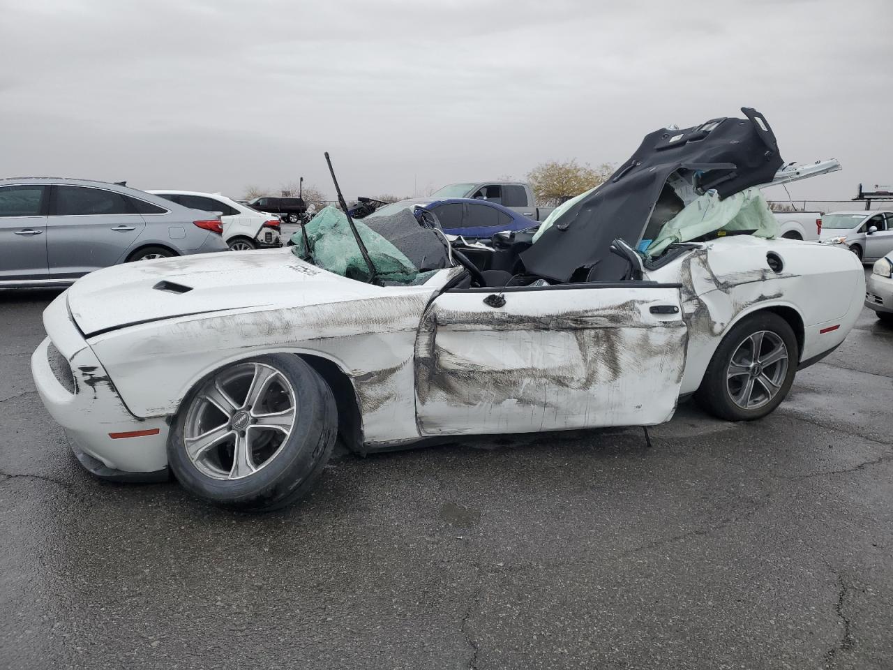 2019 Dodge Challenger - Image 1