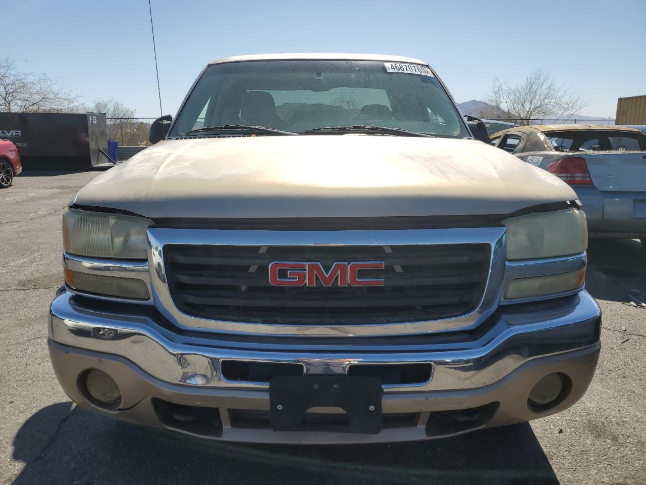2004 GMC Sierra - Image 5