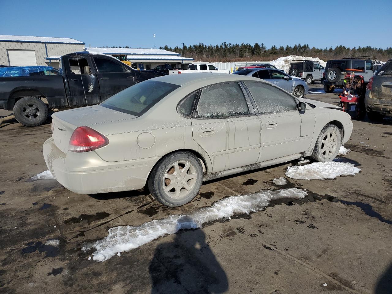 2005 Ford Taurus - Image 3