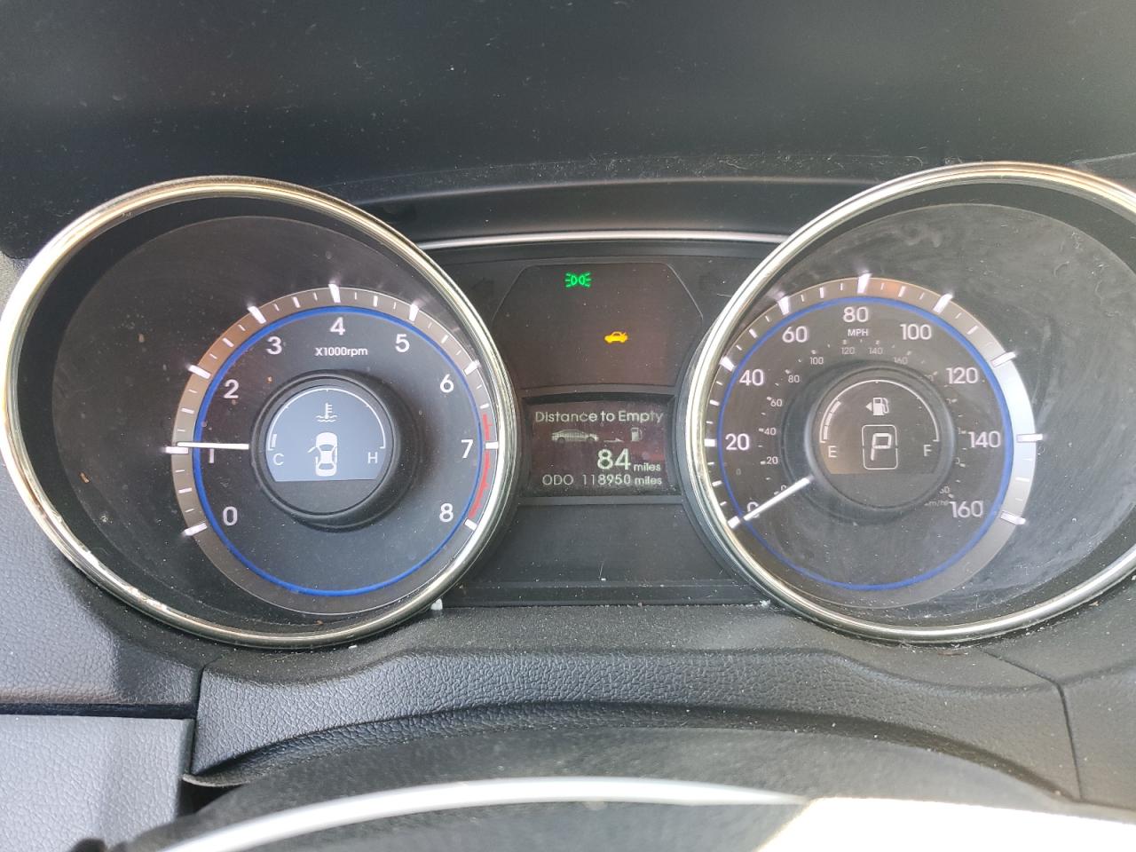 2012 Hyundai Sonata - Image 9