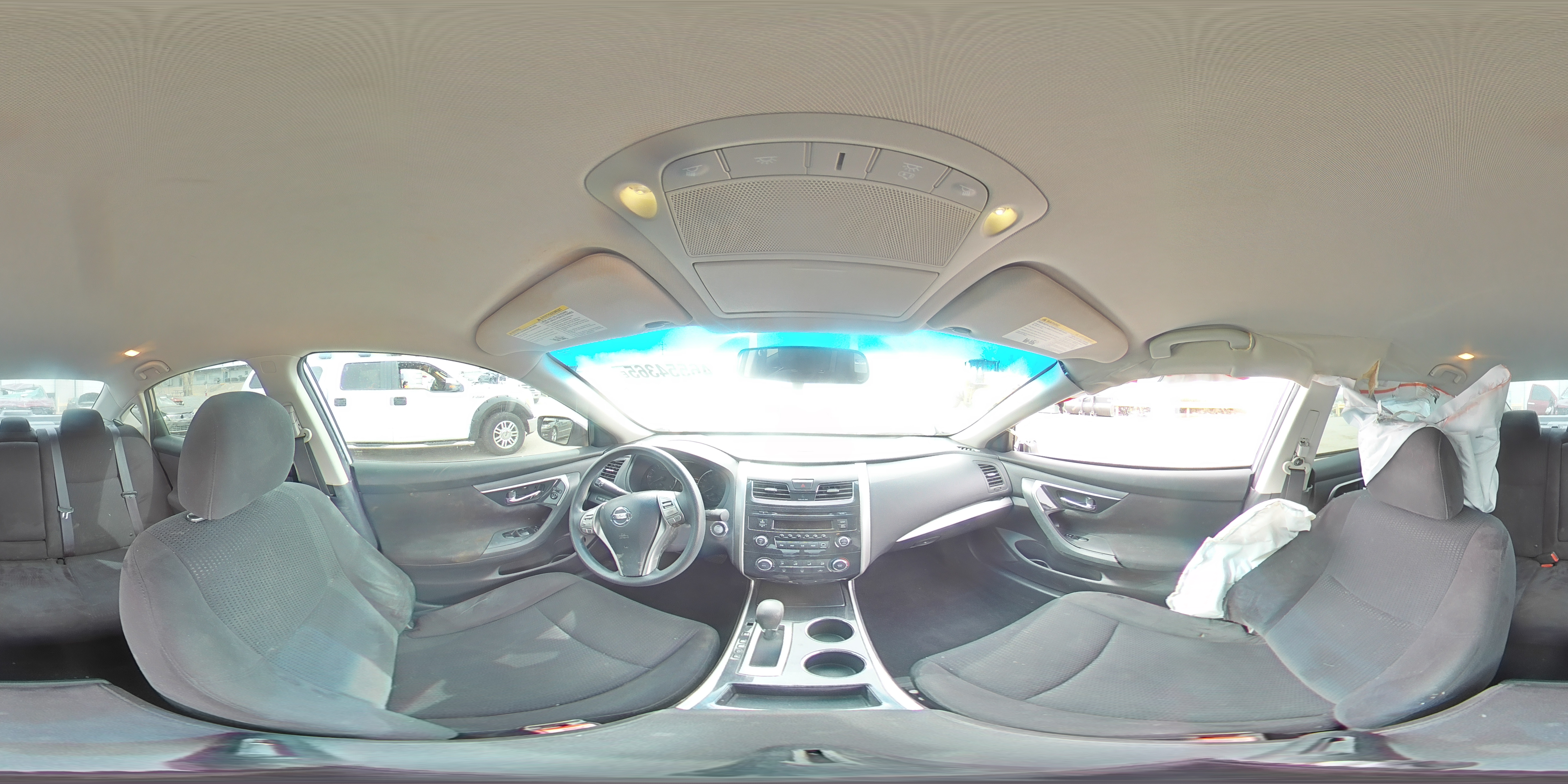 2014 Nissan Altima - Image 12