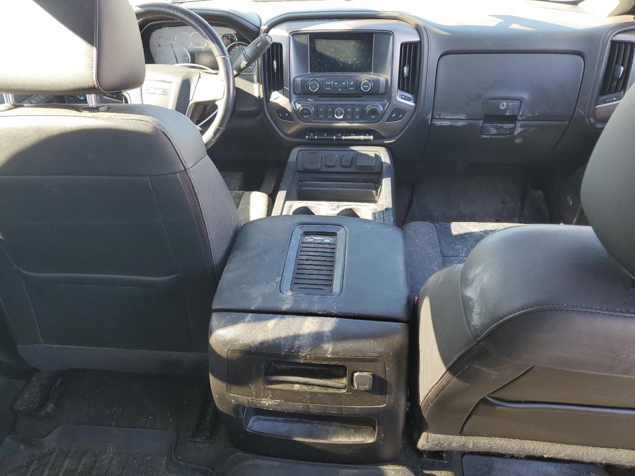 2016 GMC Sierra - Image 8