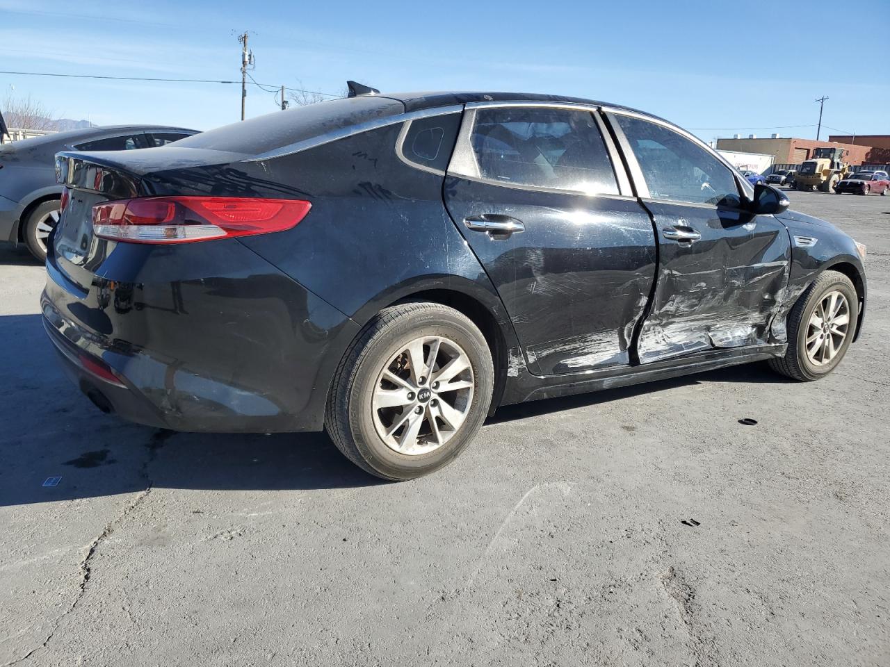 2017 Kia Optima - Image 3