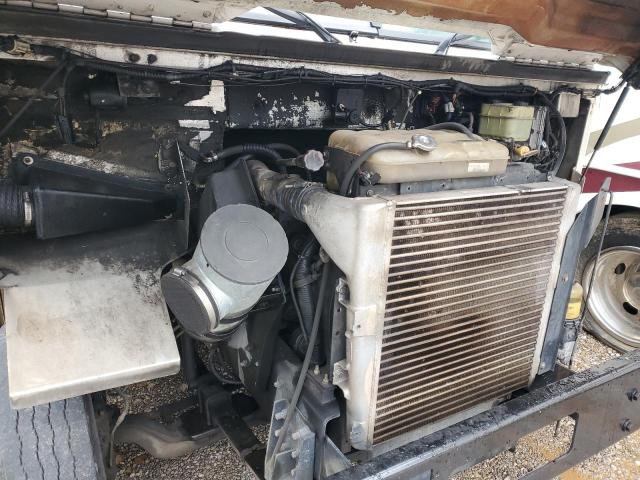 2005 FREIGHTLINER CHASSIS M LINE WALK-IN VAN