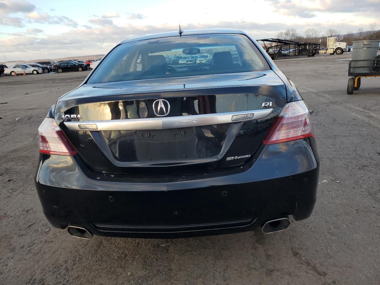 2012 Acura RL - Image 6