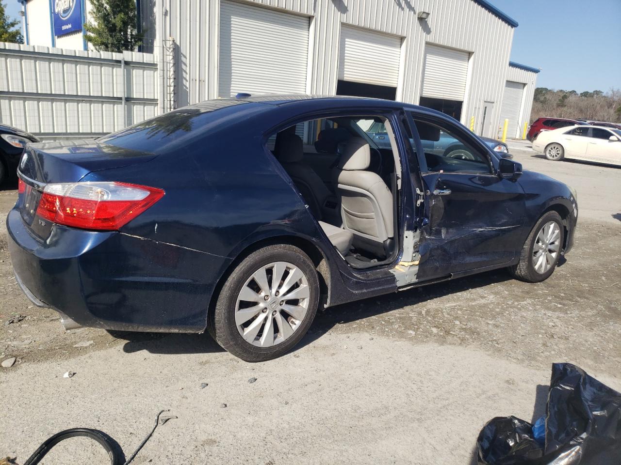 2013 Honda Accord - Image 3