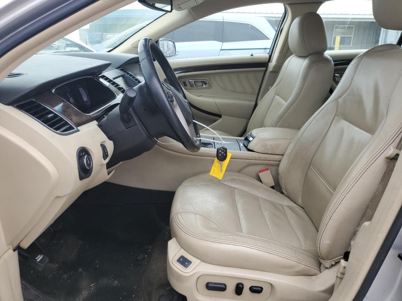 2013 Ford Taurus - Image 7