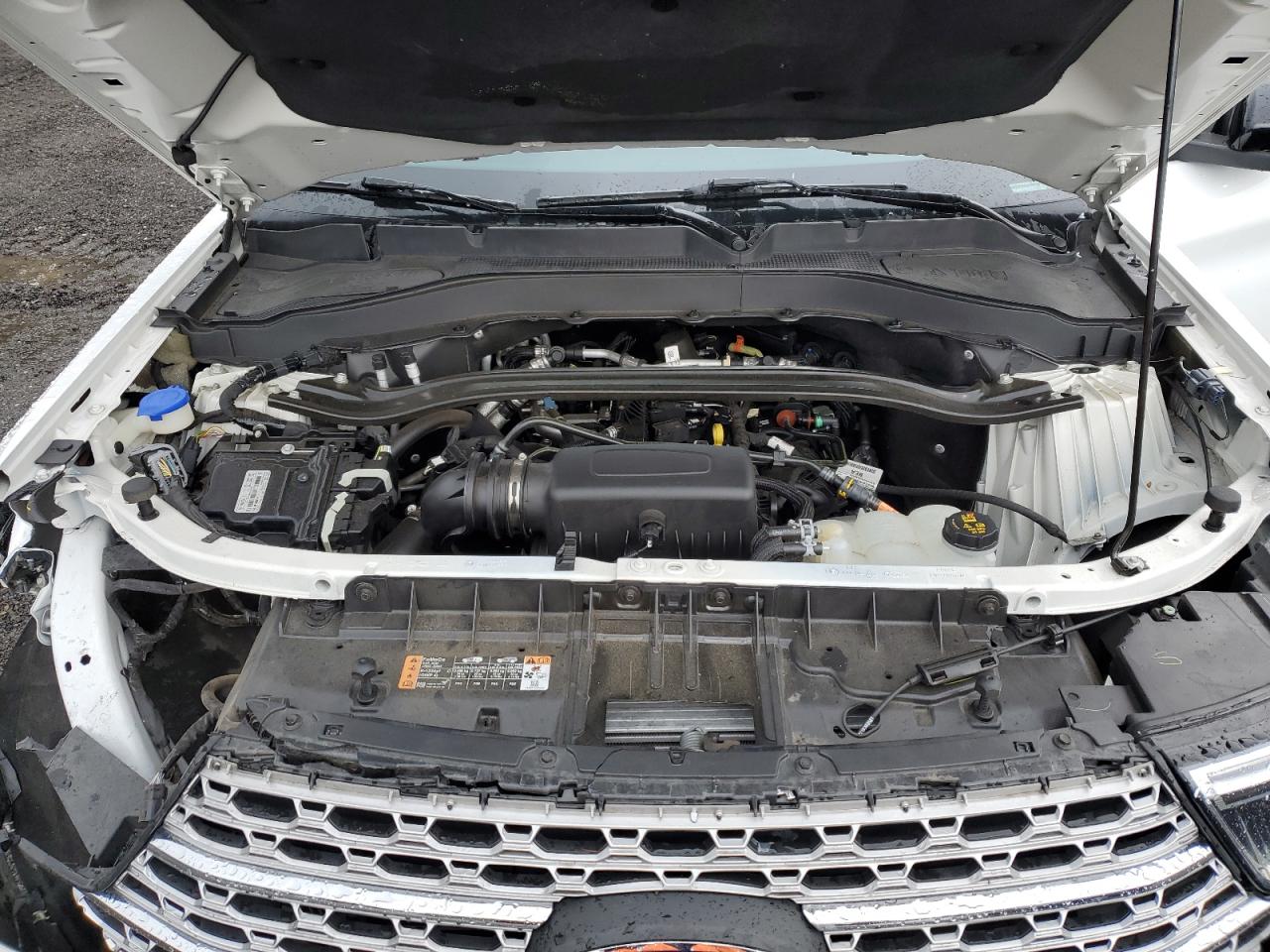 2022 Ford Explorer - Image 14