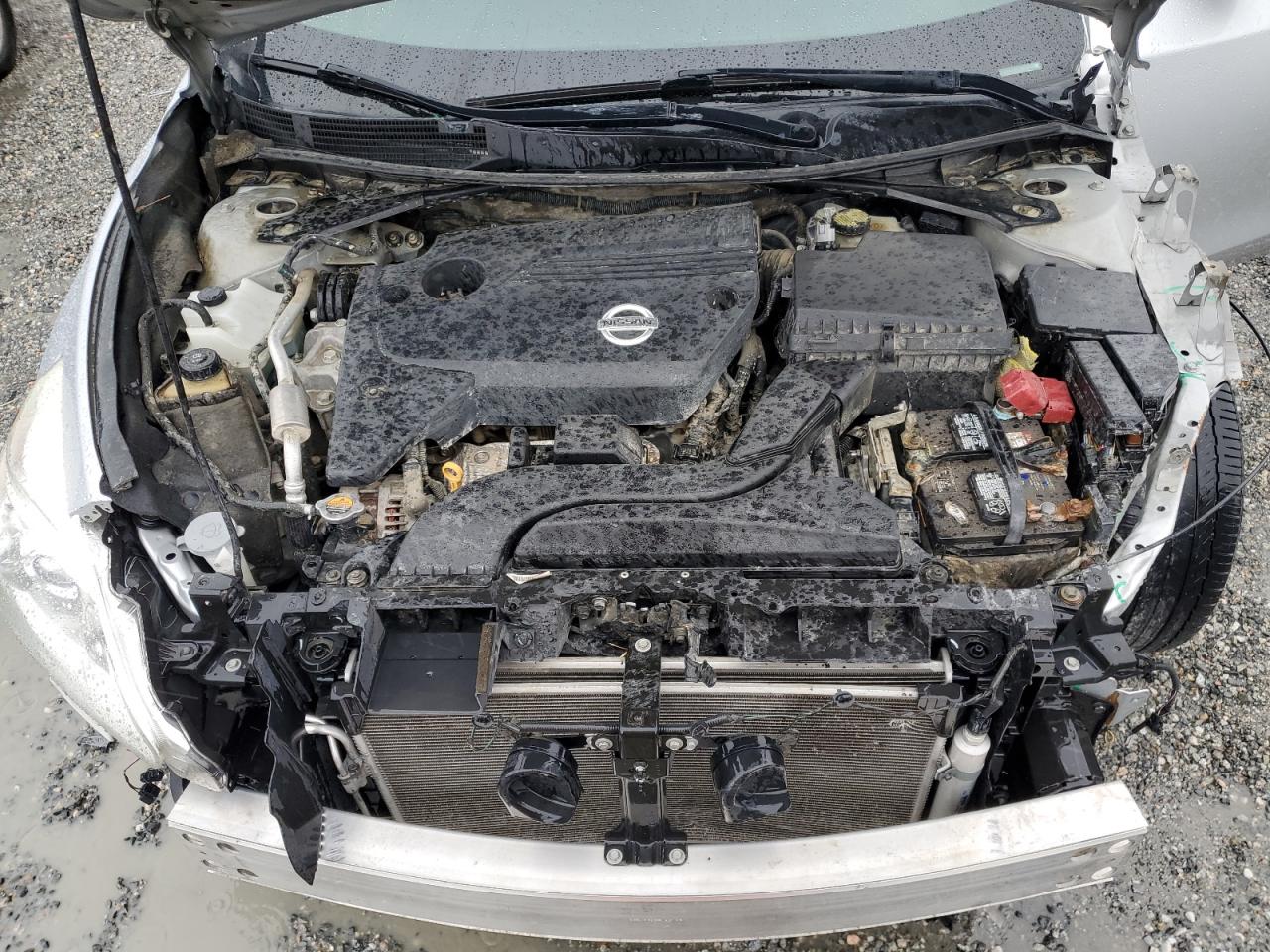 2015 Nissan Altima - Image 11