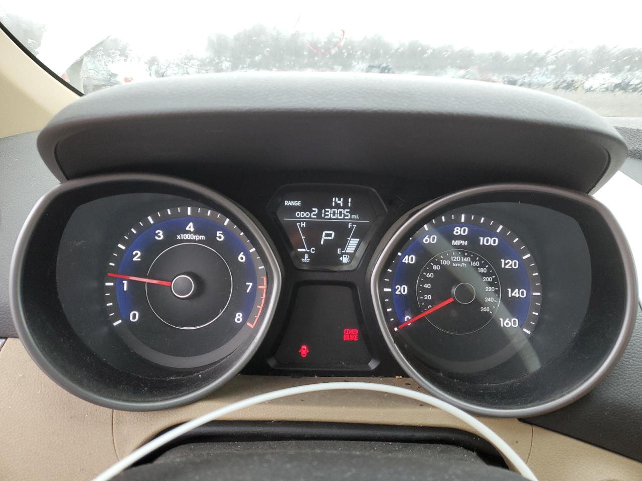 2012 Hyundai Elantra - Image 9