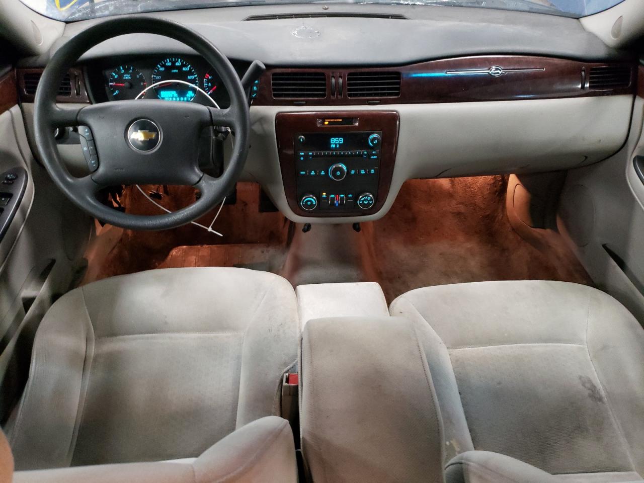 2006 Chevrolet Impala - Image 8