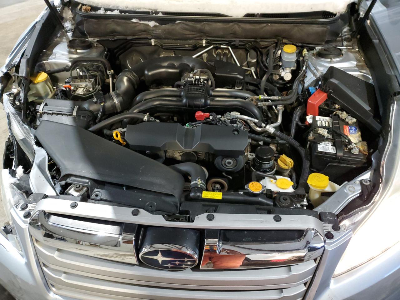 2014 Subaru Outback - Image 12