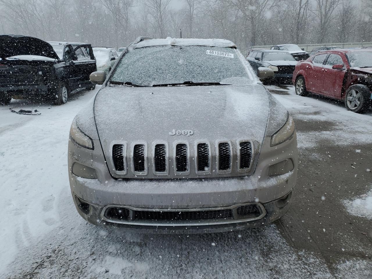 2017 Jeep Grand Cherokee - Image 5