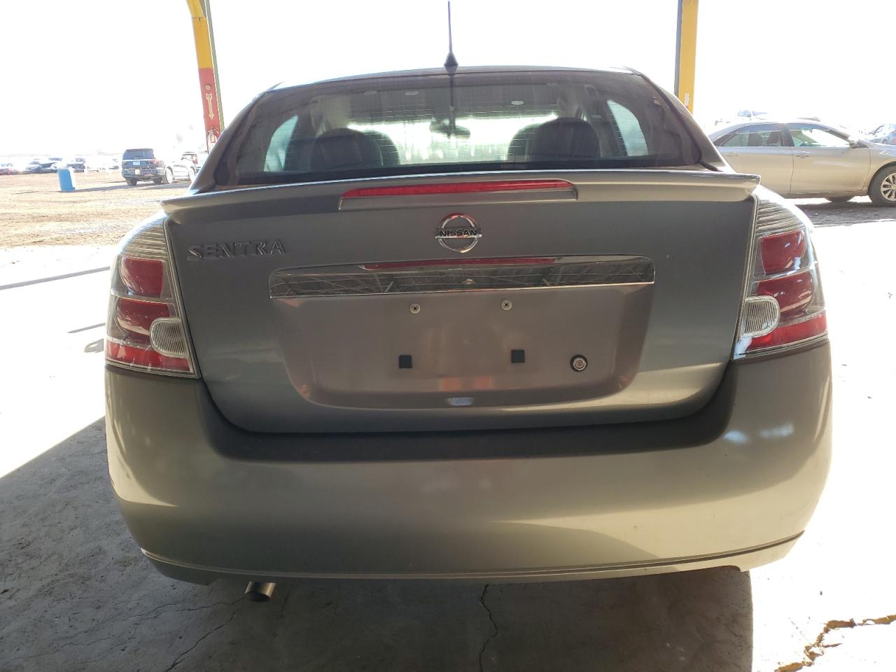 2011 Nissan Sentra - Image 6