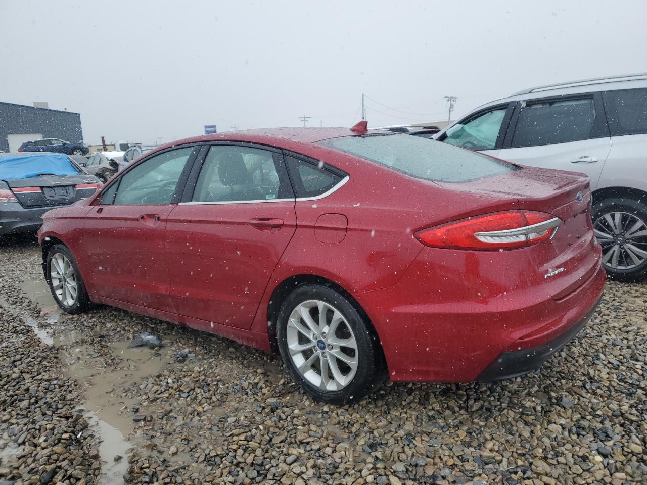2019 Ford Fusion - Image 2