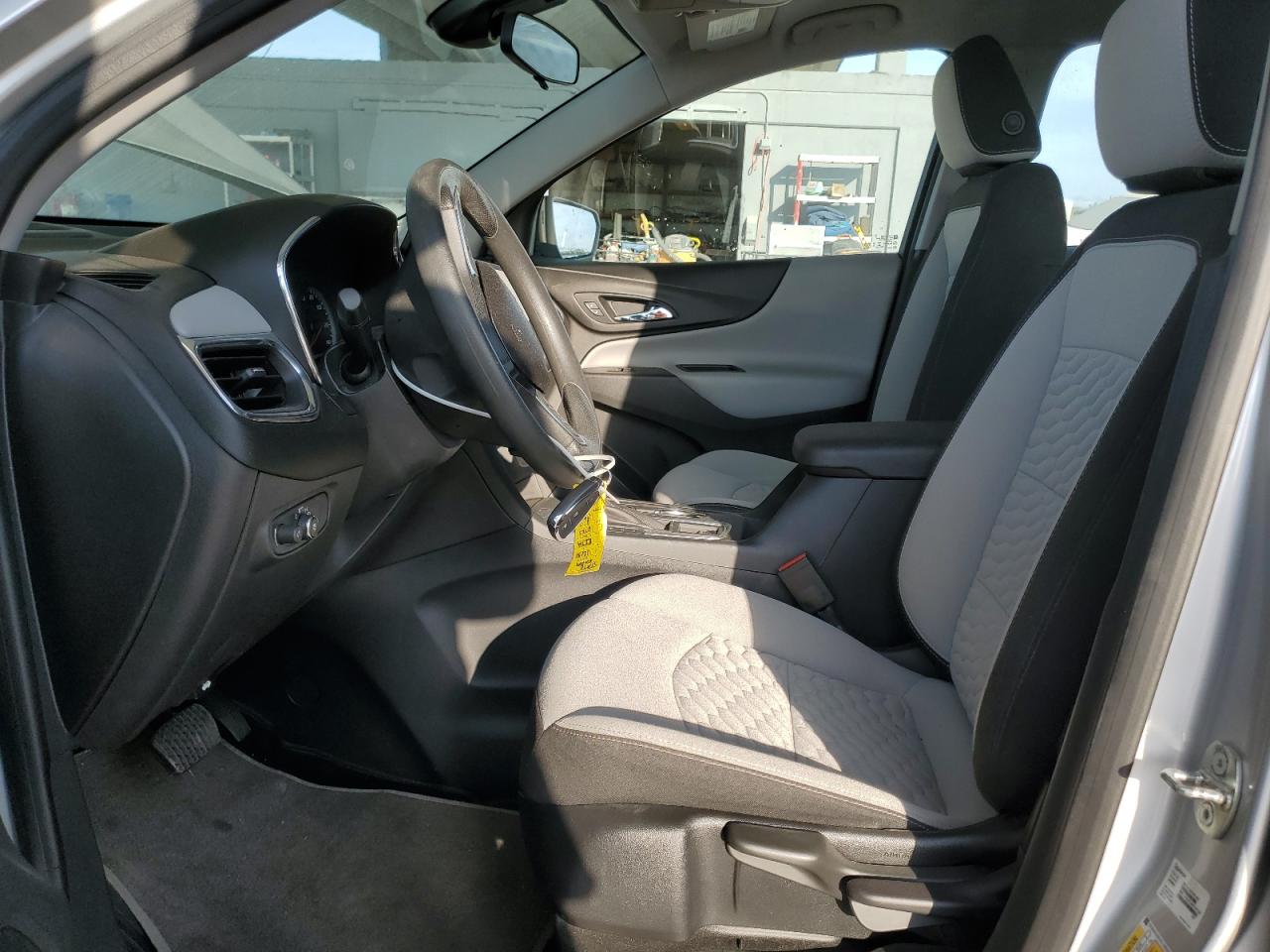 2020 Chevrolet Equinox - Image 7