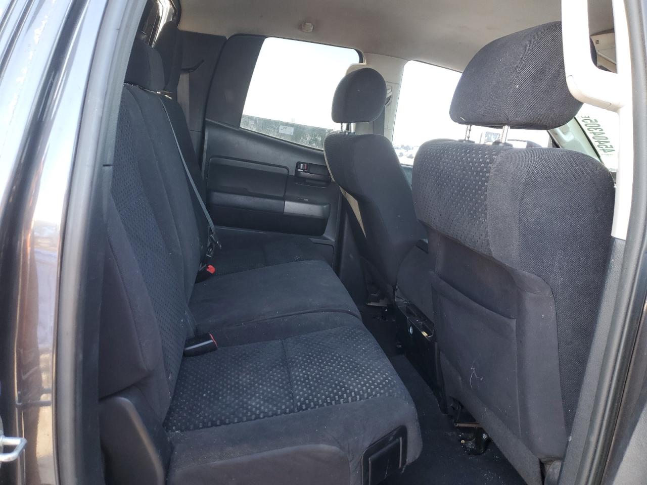 2012 Toyota Tundra - Image 11